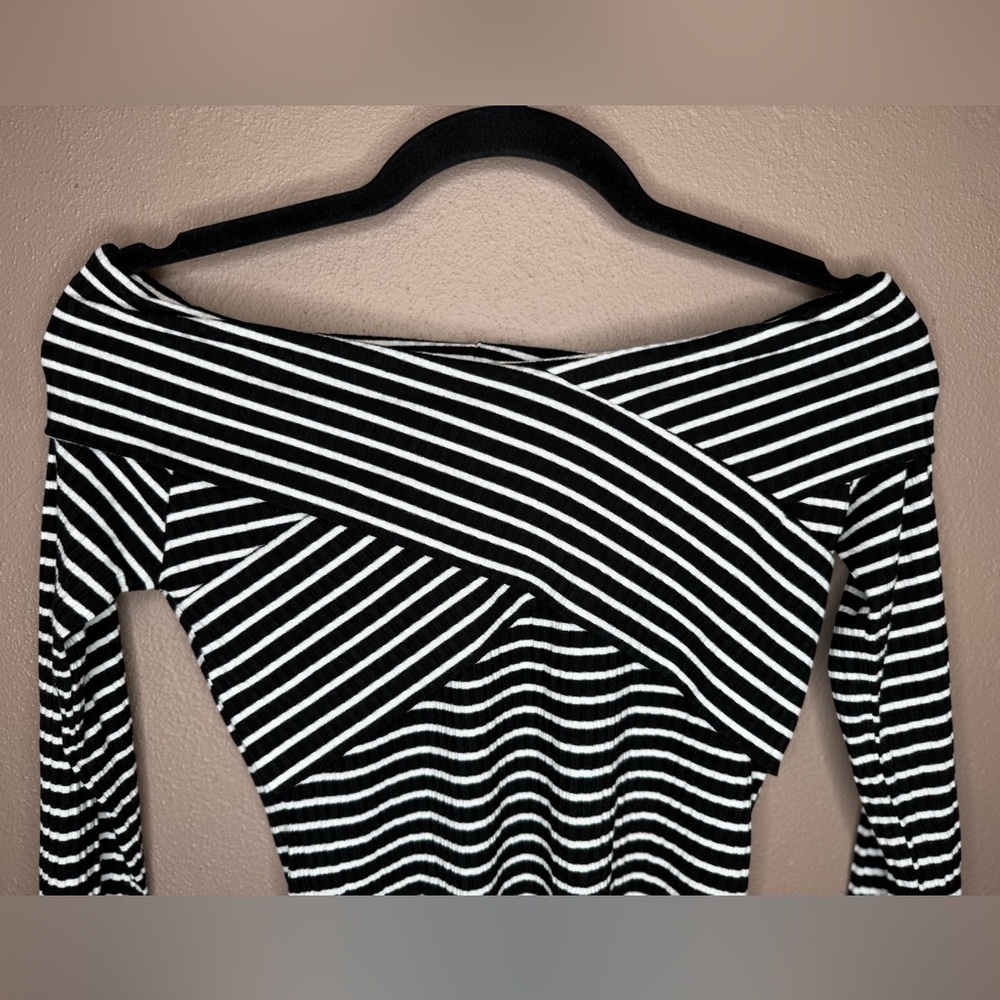 Cotton On Striped Print Ribbed Crossover Long Sleeve Top Size Small Preppy Y2K - Picture 6 of 14